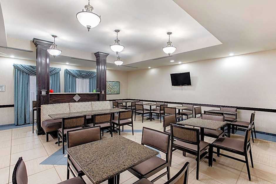 La Quinta by Wyndham Indianapolis Airport Plainfield