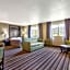 Super 8 by Wyndham Weston WV