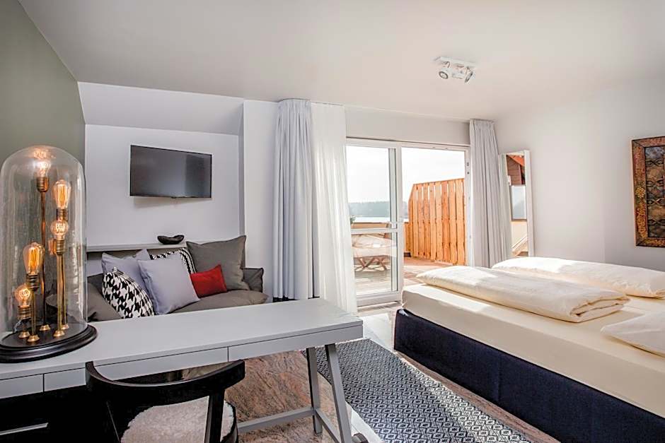 Seehotel Niedernberg - Das Dorf am See