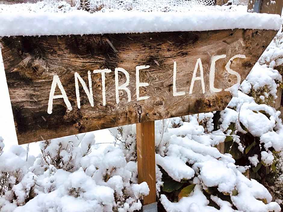 Antre Lacs