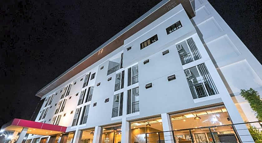 U Home Hotel