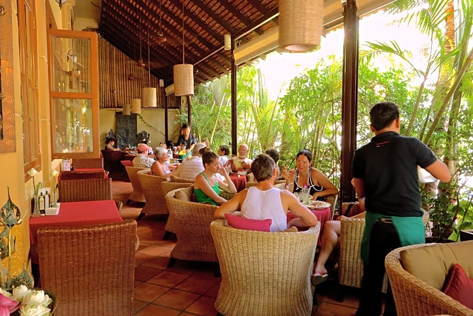 Maison Arnica Hotel and Restaurant 