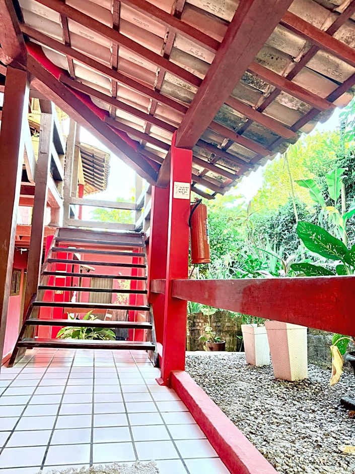 Novos Baianos Hostel e Pousada