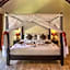 The Khayangan Dreams Villa Umalas