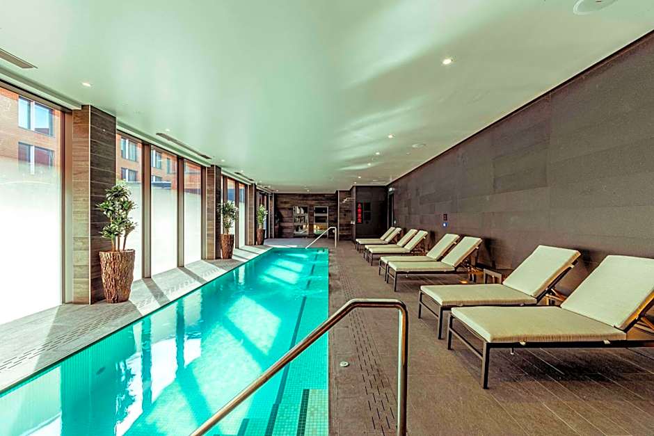 The Fellows House Cambridge, Curio Collection by Hilton