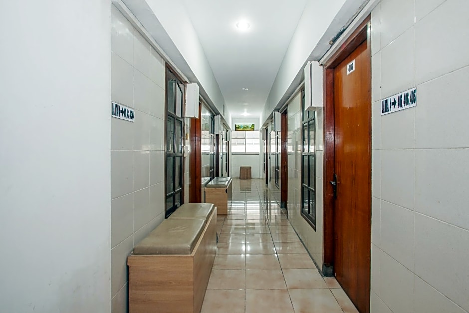 OYO 164 ang's residence