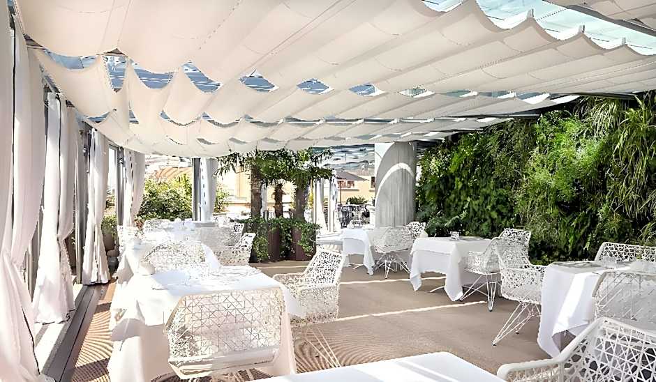 Claris Hotel & Spa GL, a Small Luxury Hotel of the World