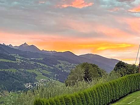 Quadruple Room with Mountain View