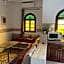 Riad Salt River