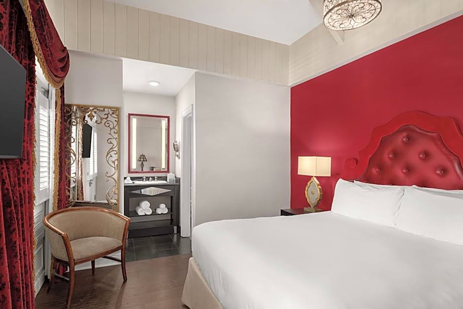 Dauphine Orleans Hotel