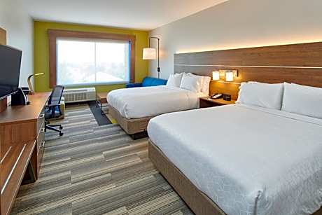 Suite with Two Queen Beds - Communications Accessible