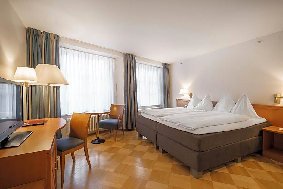 BLUME Baden Hotel & Restaurant