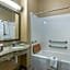 Best Western Plus Capital Inn