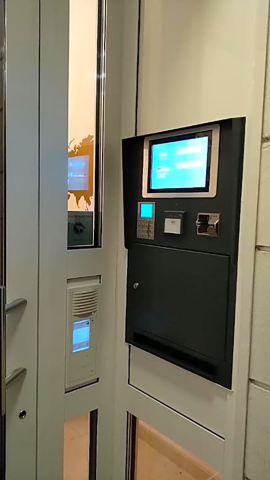 Hotel Gemini Self Check-IN