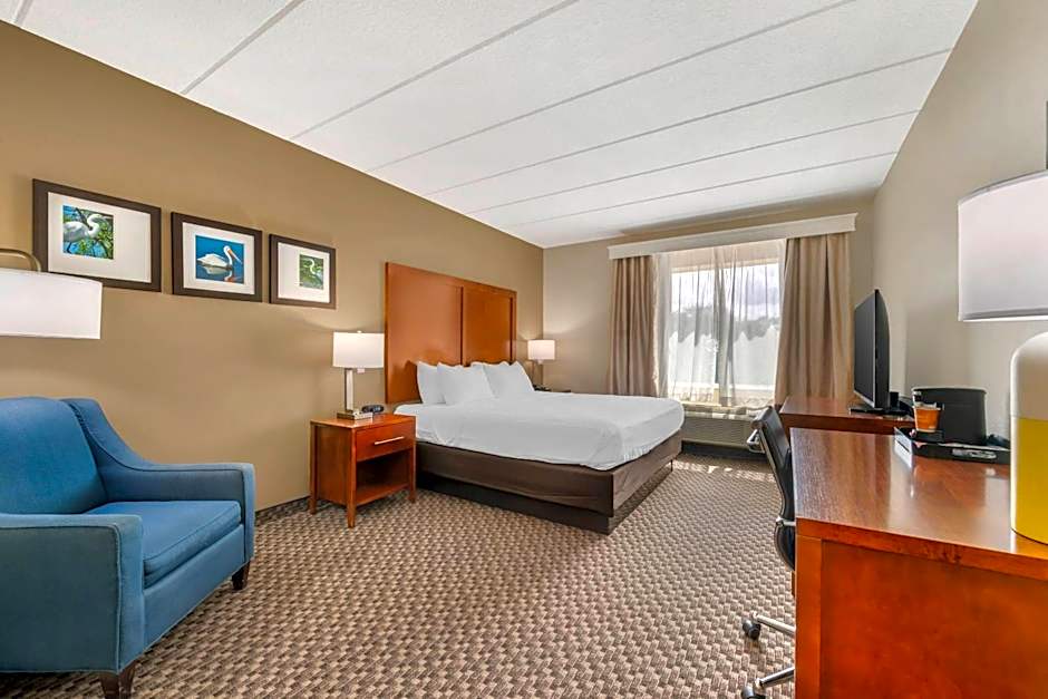 Comfort Inn & Suites Wildwood - The Villages