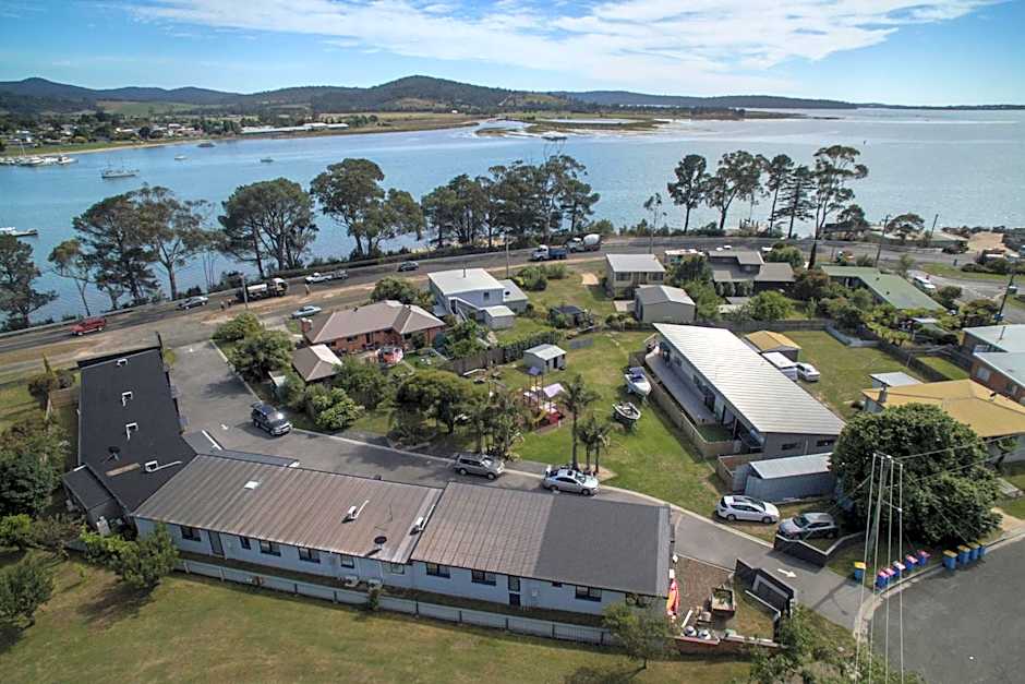 Georges Bay Apartments