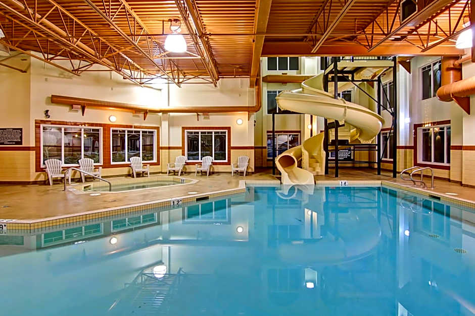 Ramada by Wyndham Ponoka