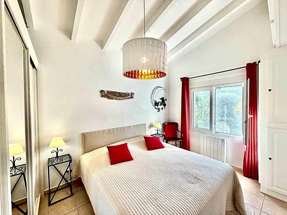 Villa Argentella, Santa Giulia