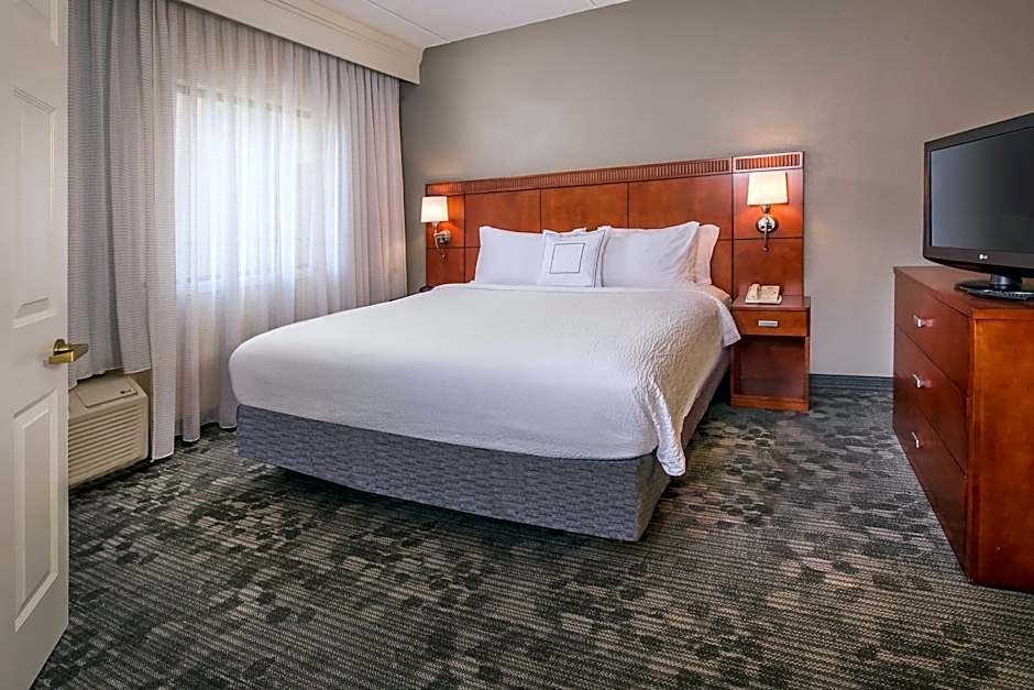 Sonesta Select Charlotte University Research Park