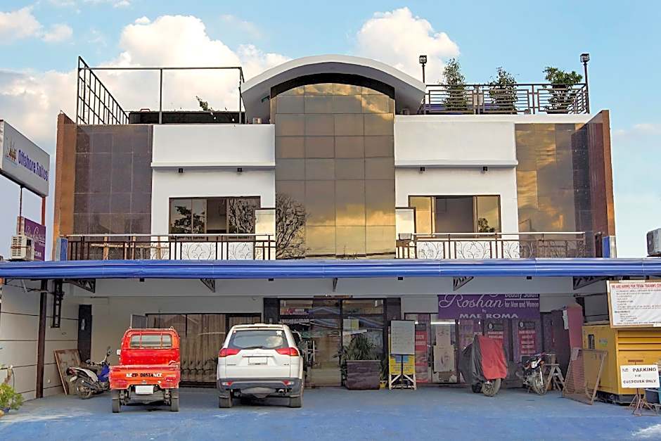 OYO 459 Offshore Hotel