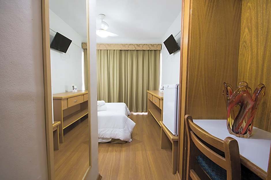 Nacional Inn Poços de Caldas - Lazer completo e Gastronomia no Centro