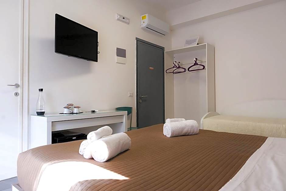 Vatican Central Suites