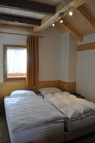 Two-Bedroom Chalet - Separate Building