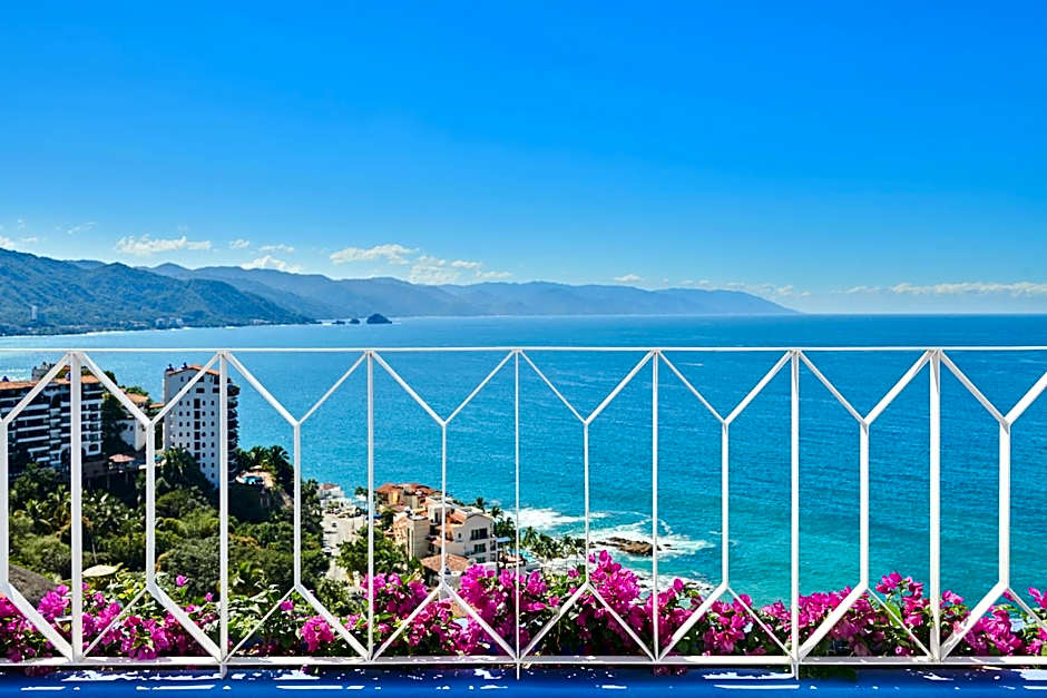 Hotel Boutique Luxury Patio Azul