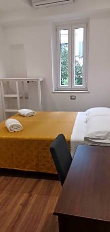 Bed in 4-Bed Female Dormitory Room