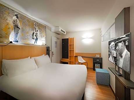 Cinema rooms - Double bed