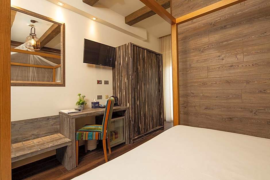 Best Western Maison B Hotel