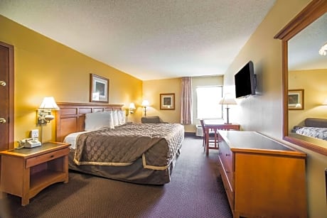 1 King Bed, Nonsmoking