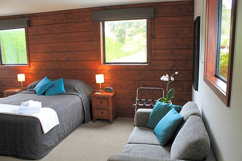 Inn the Bay Bed & Breakfast