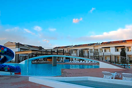 Comfortable flat in a residence with swimming pool