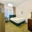 Hostel Helvetia - Private Rooms in City Center