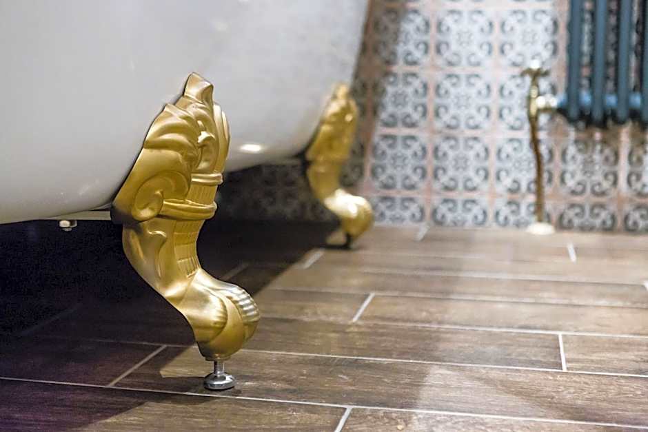 Skeldale House 'All Creatures Great & Small' Luxury Apartments & Studios in Askrigg, Yorkshire Dales