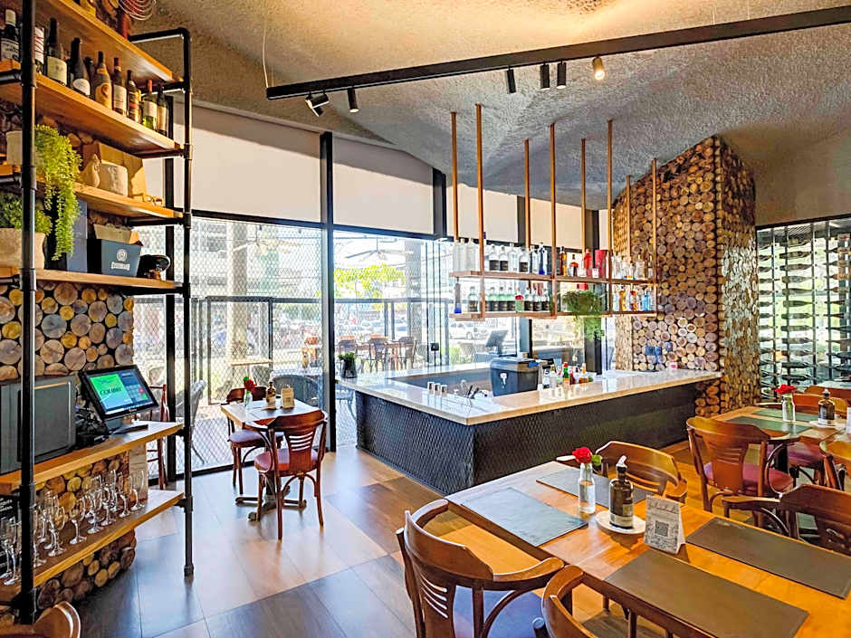 Ibis Vitoria Praia do Canto