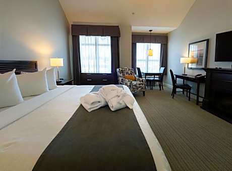 Standard King Room