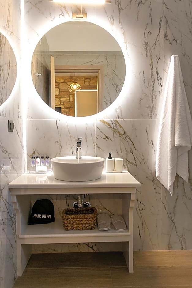 Michelangelo suites and apartments