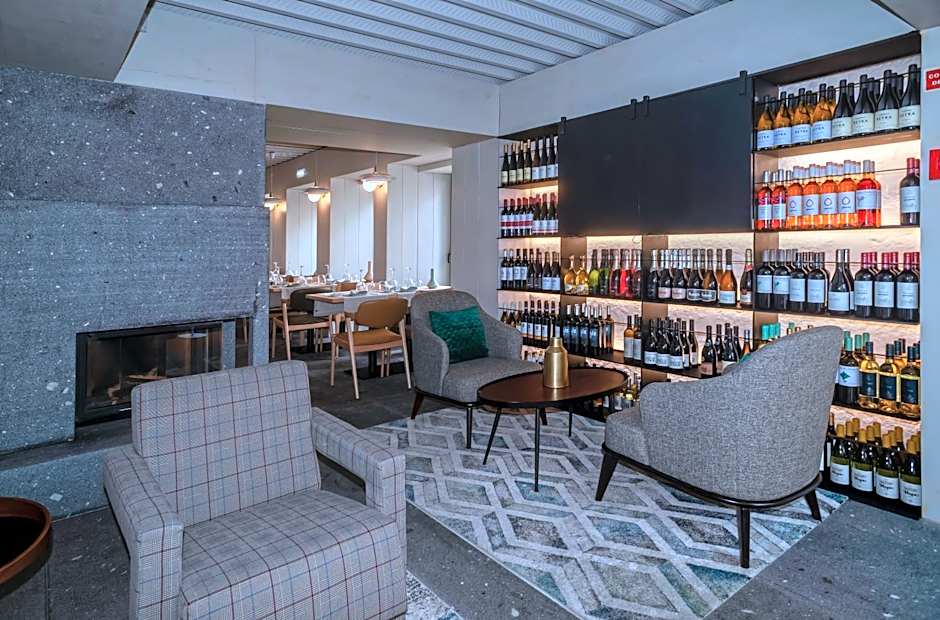 Porta Nova Collection House