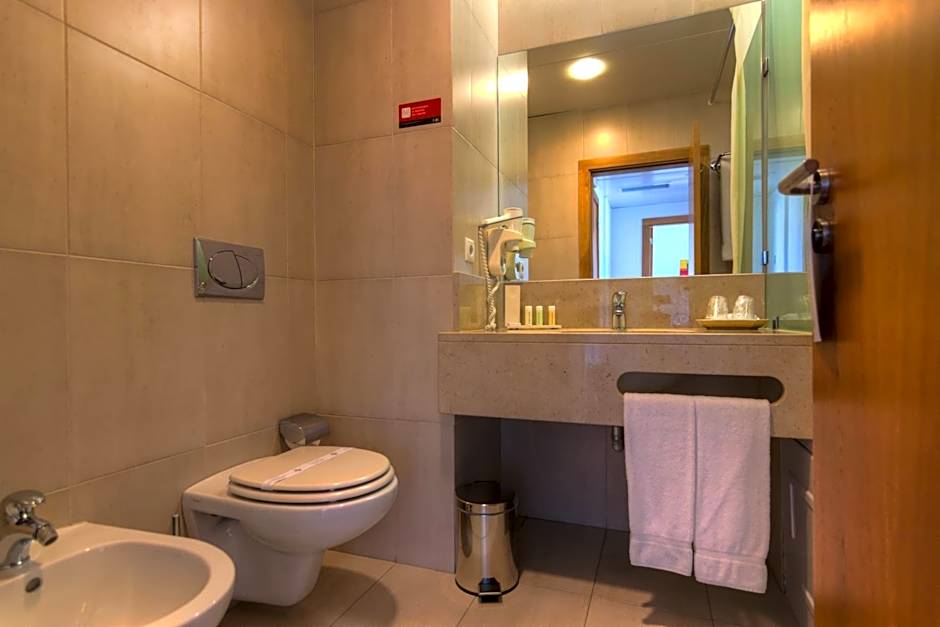 Tulip Inn Estarreja Hotel & Spa