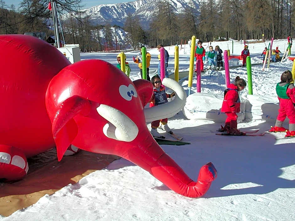 Adonis Le Chastellan