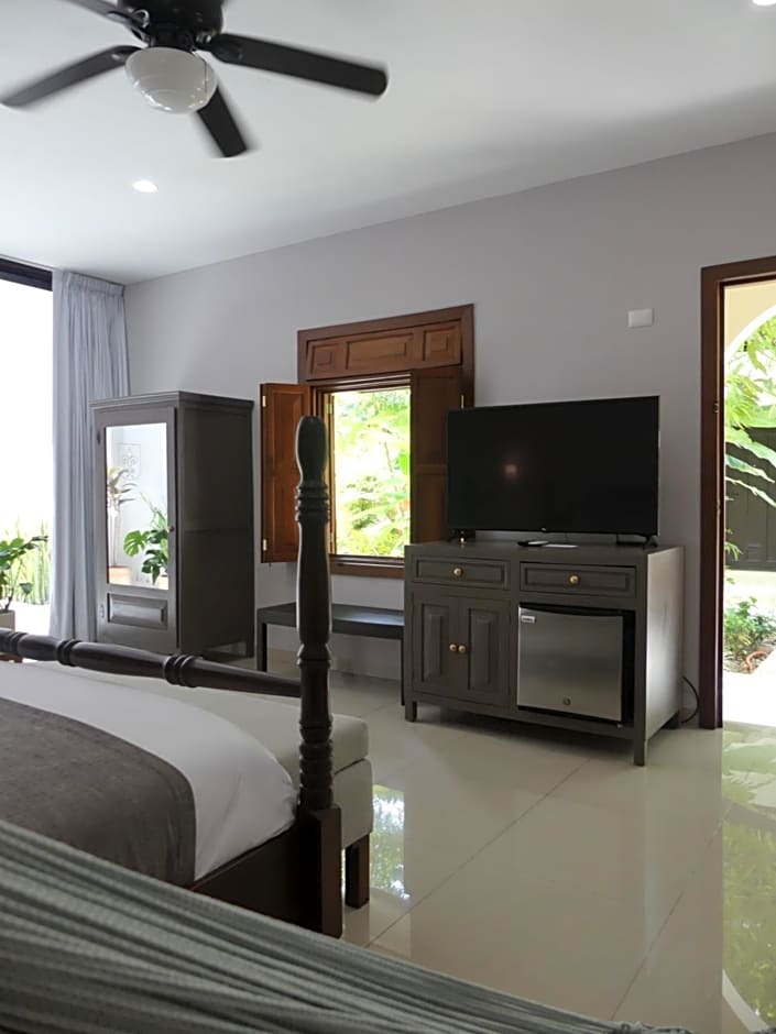 Casa Valladolid Boutique Hotel