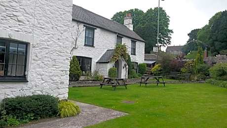 Townstal Farmhouse