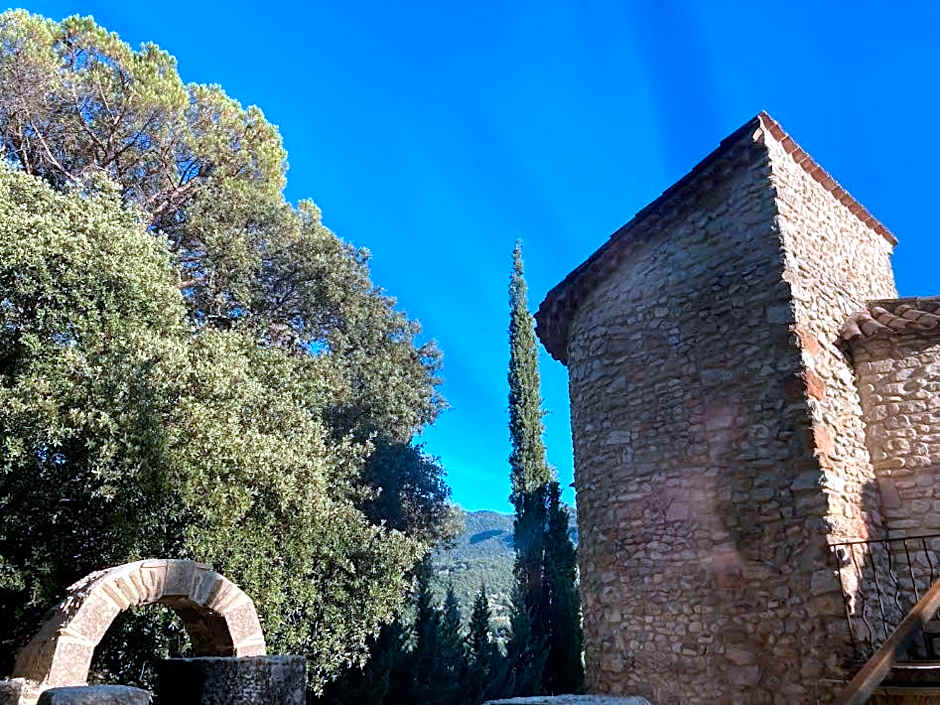 Domaine La Tour - SPA - Jacuzzi - Sauna - Massage - 4 SAISONS - Piscine Chauffée Toute l'année - Heated POOL - 800m City Centre Nyons