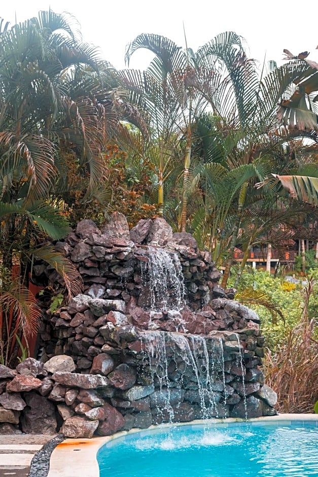 Damires Hills Tierra Verde