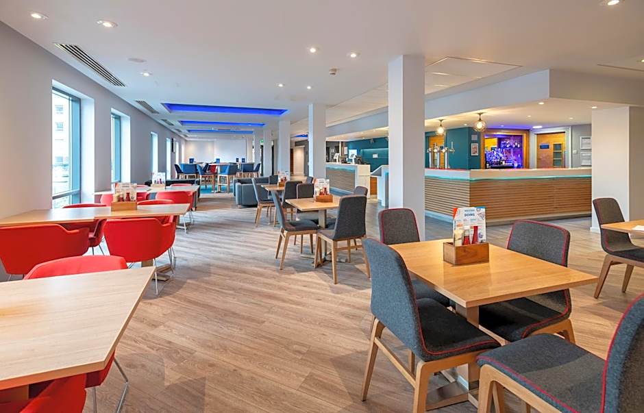 Holiday Inn Express Stevenage By IHG