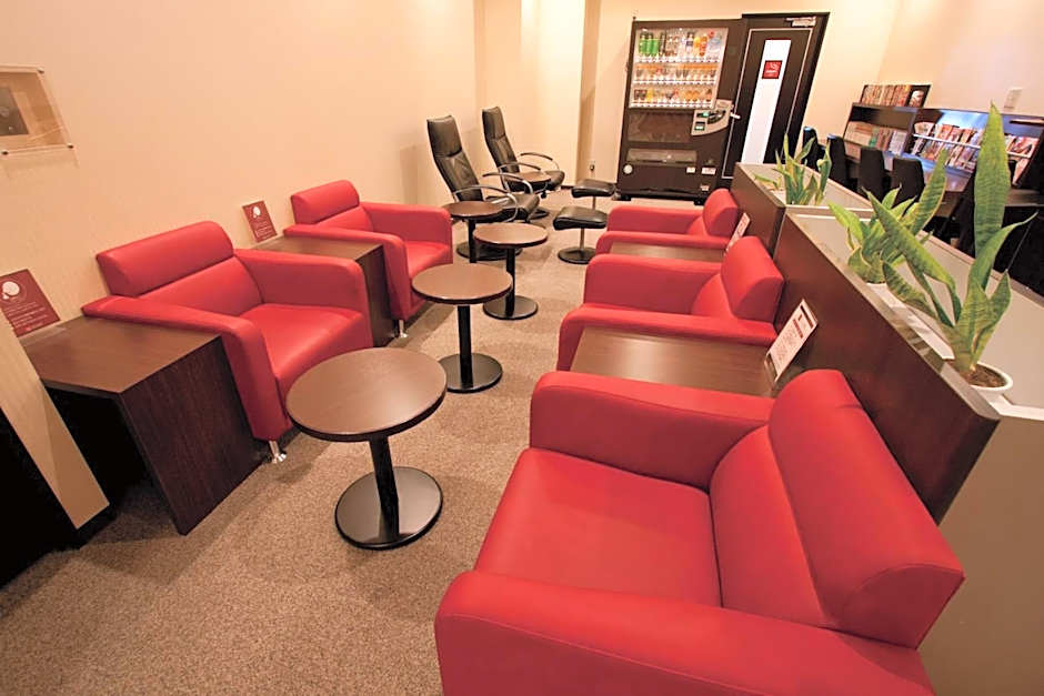 HEARTS Capsule Hotel & Spa Nakasu -Male only-