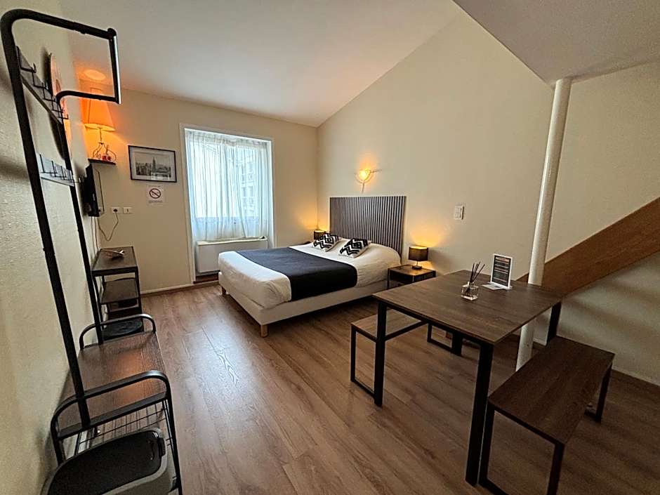 Hotel Le Valois, Cognac Centre