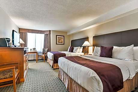 Queen Room with Two Queen Beds - Non-Smoking